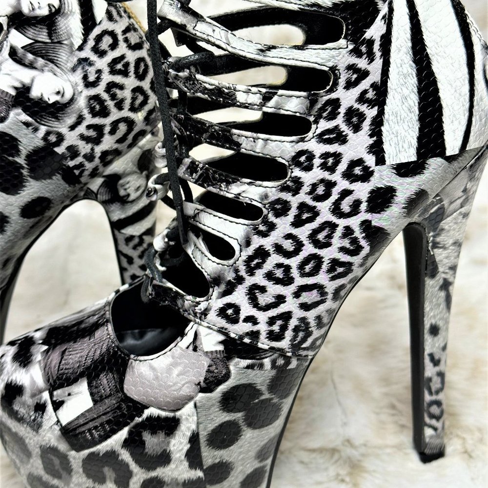 Privileged Platform Ankle Boots Animal Mag Print Lug Sole - Picture 3 of 15